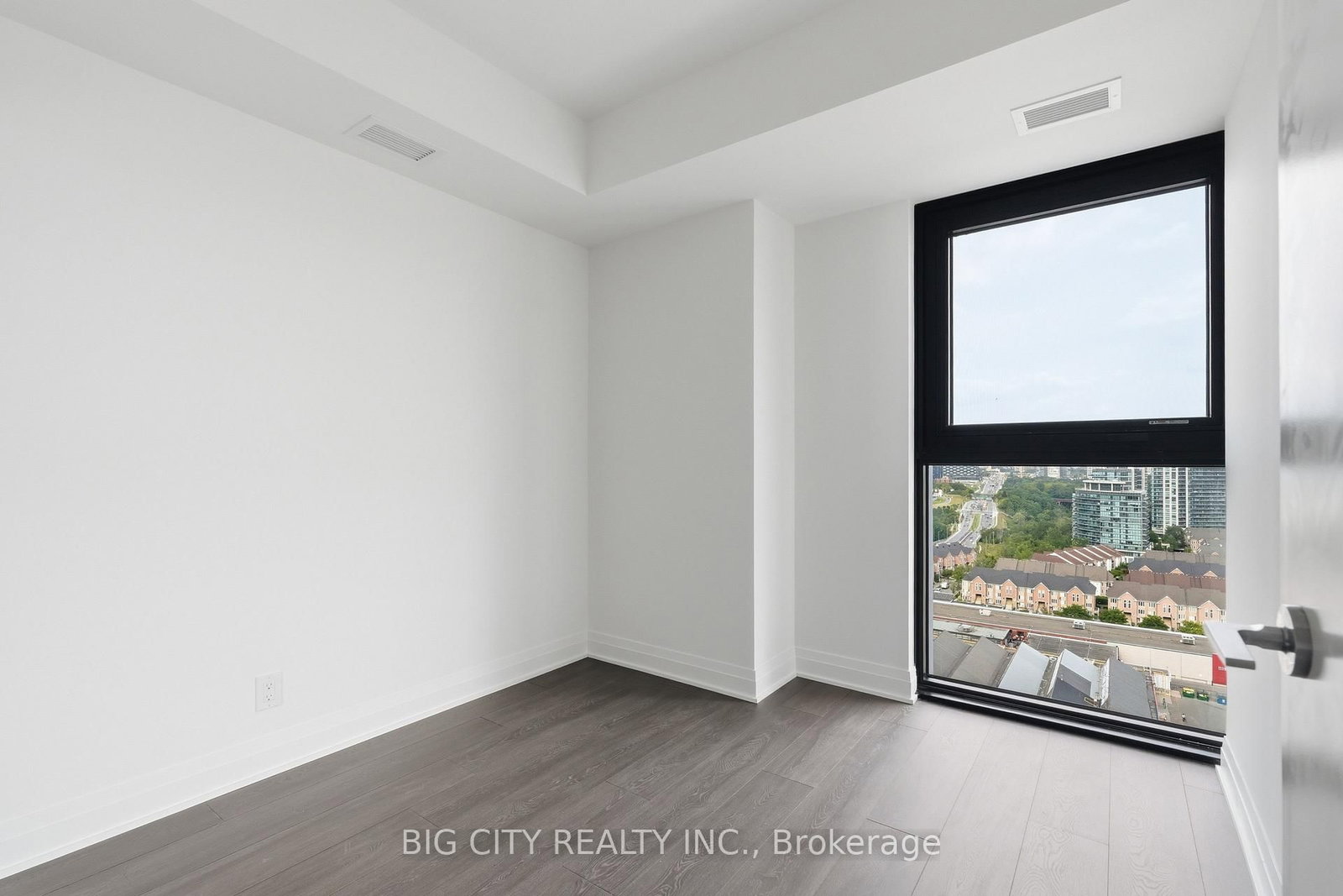 Photo 11 of 25 Frederick Todd Way, Unit 1807