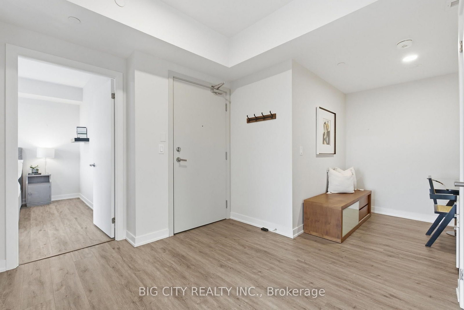 Photo 5 of 1 Cardiff Road, Unit 1006