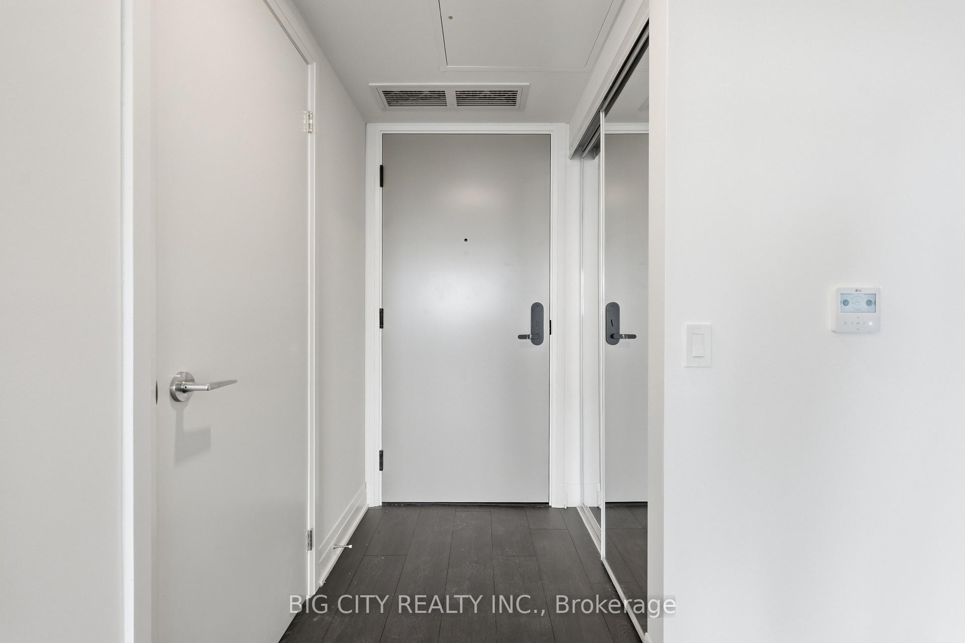 Photo 2 of 25 Frederick Todd Way, Unit 1908