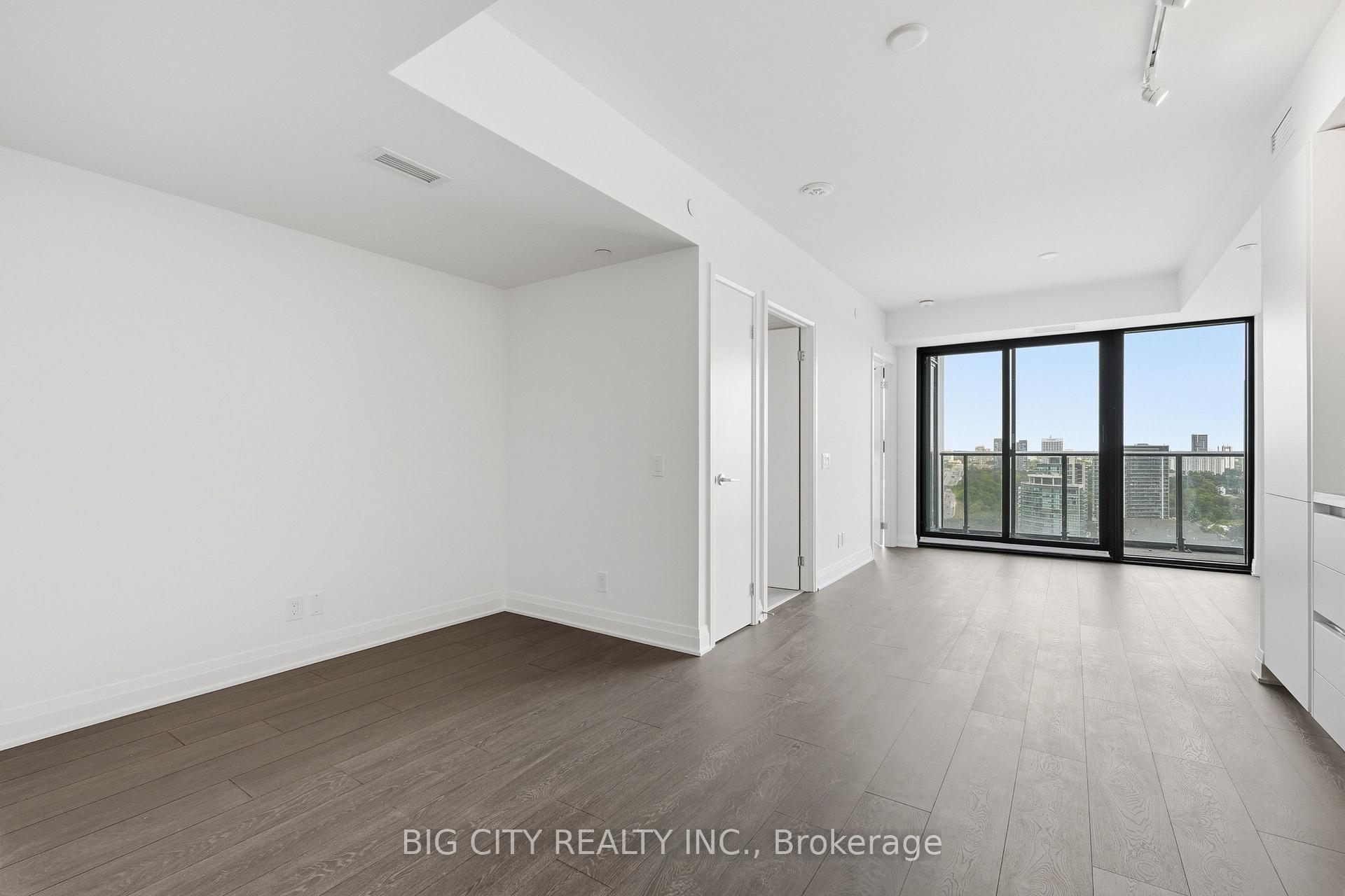 Photo 4 of 25 Frederick Todd Way, Unit 1908