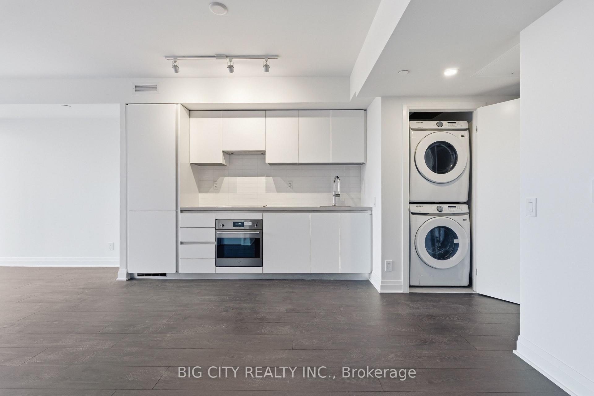 Photo 5 of 25 Frederick Todd Way, Unit 1908