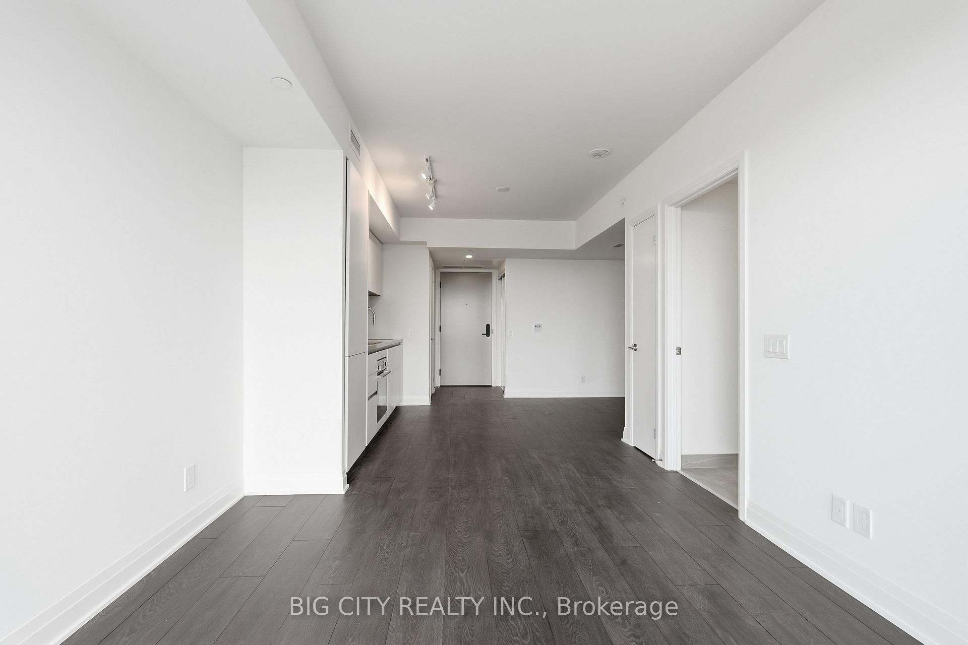 Photo 11 of 25 Frederick Todd Way, Unit 1908