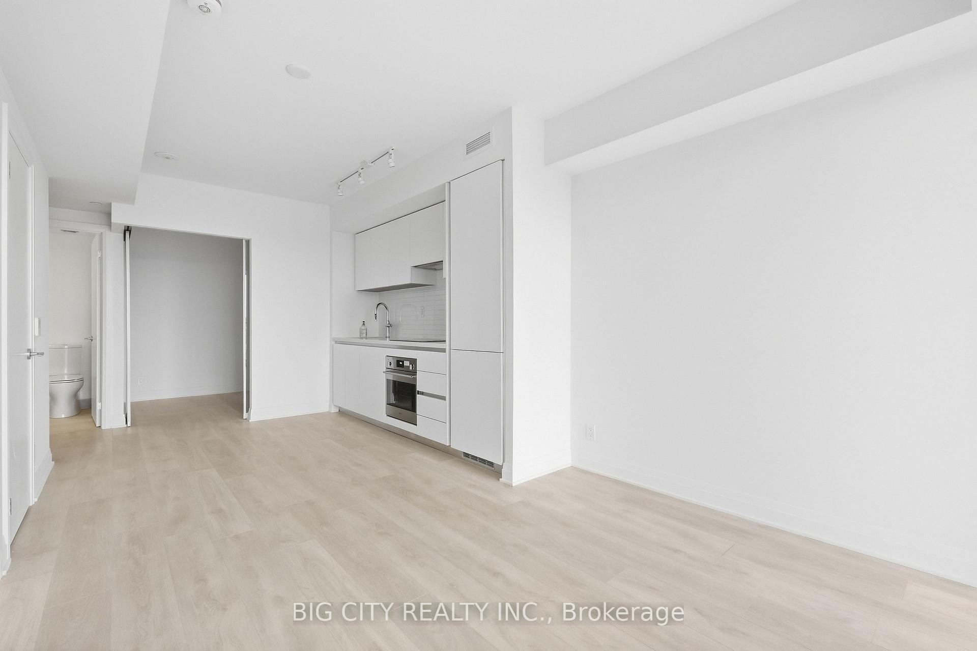 Photo 5 of 25 Frederick Todd Way, Unit 701
