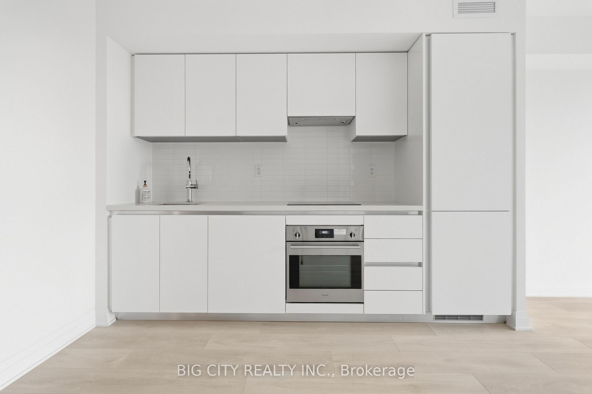Photo 7 of 25 Frederick Todd Way, Unit 701