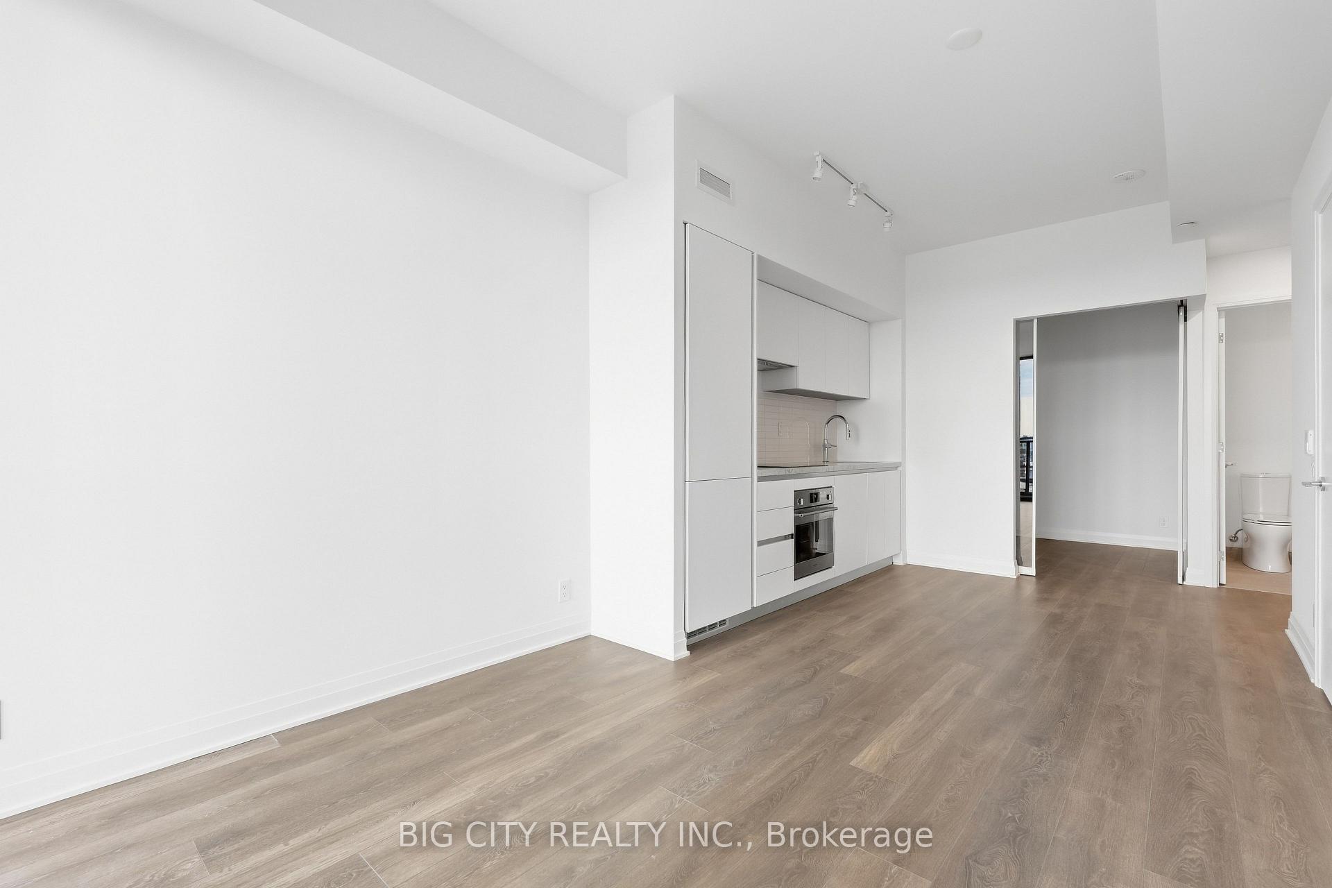 Photo 10 of 25 Frederick Todd Way, Unit 1011