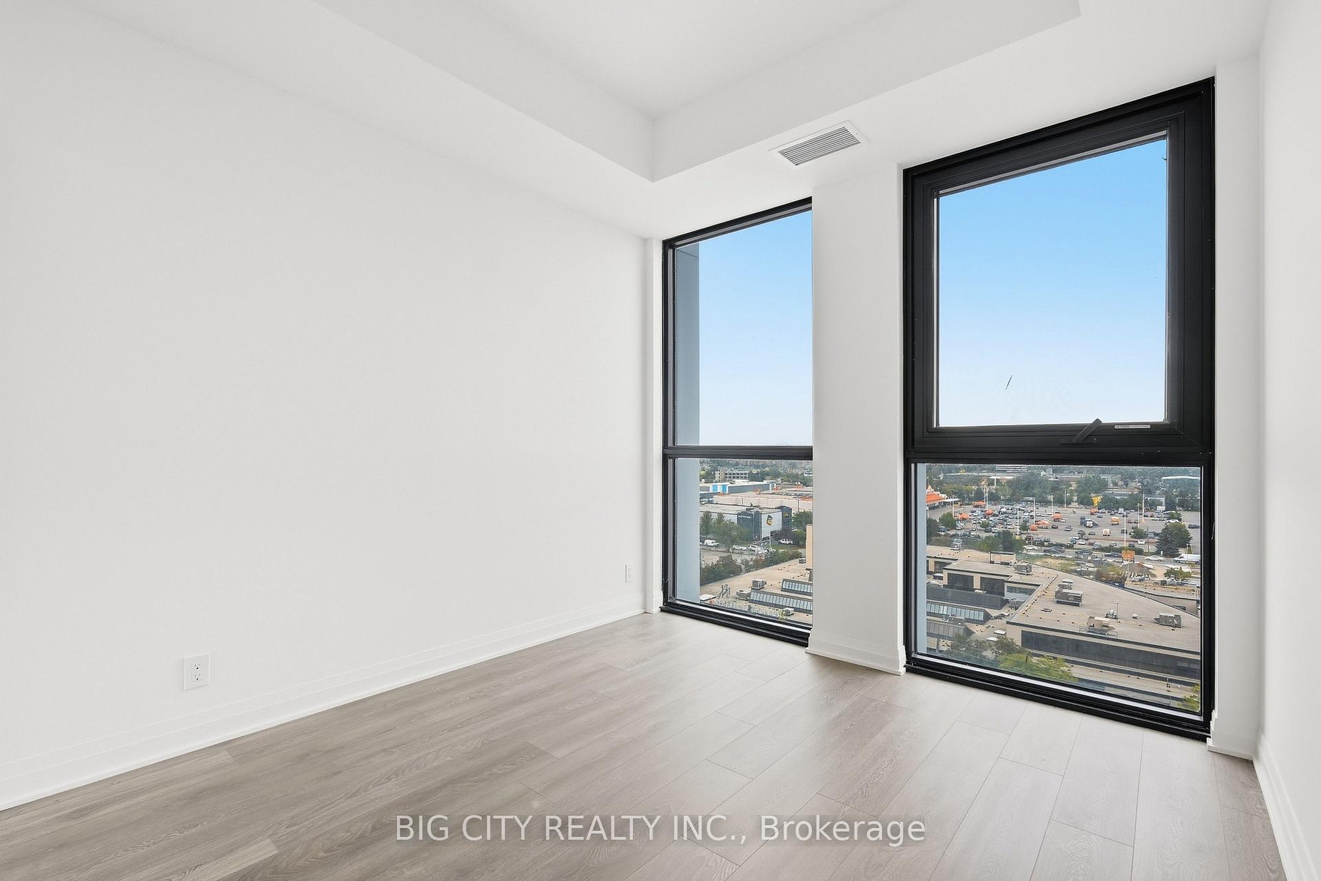 Photo 17 of 25 Frederick Todd Way, Unit 1011