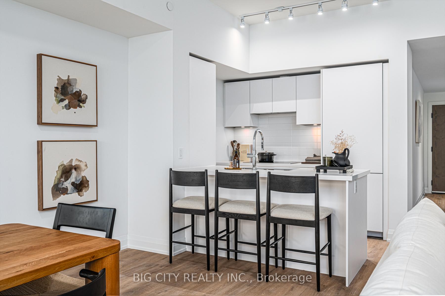 Photo 14 of 36 Brentcliffe Road, Unit 315