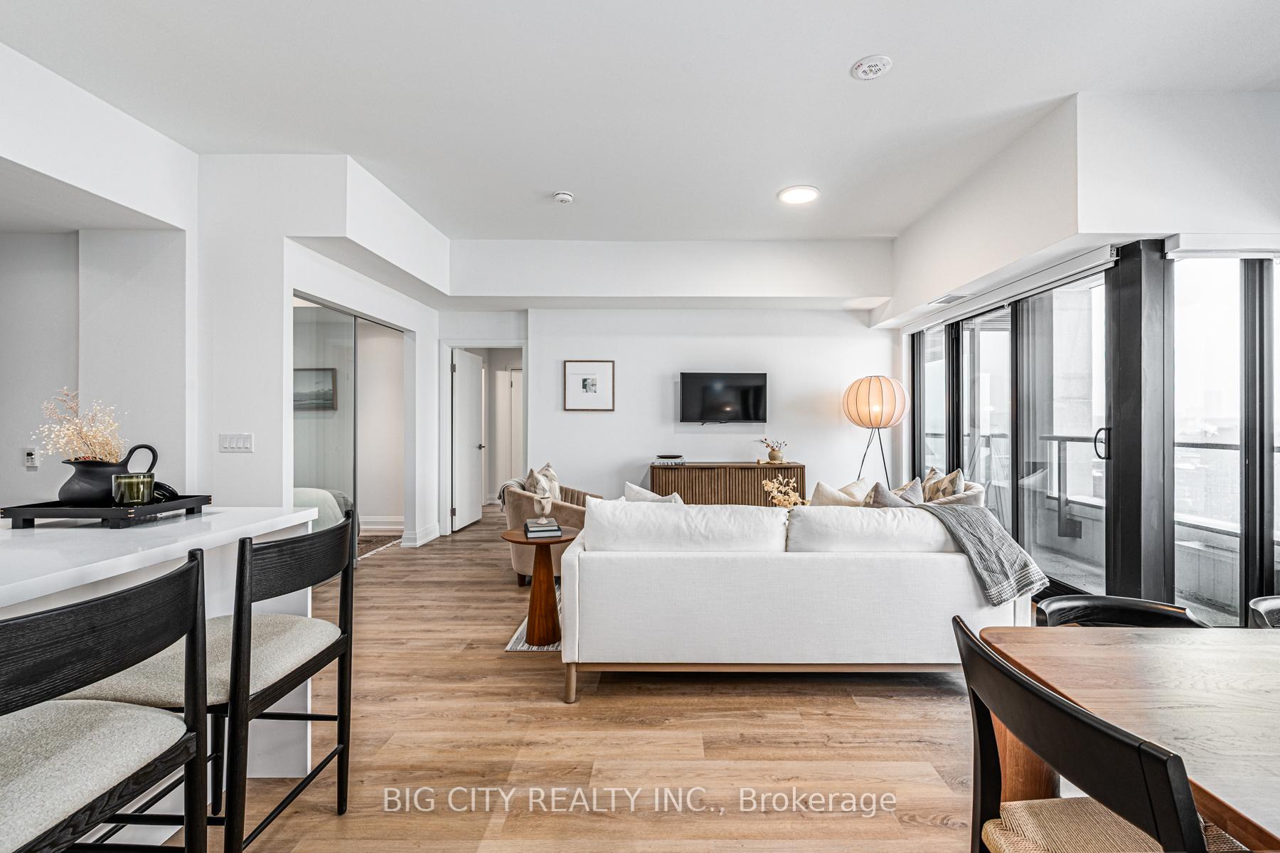 Photo 19 of 36 Brentcliffe Road, Unit 315