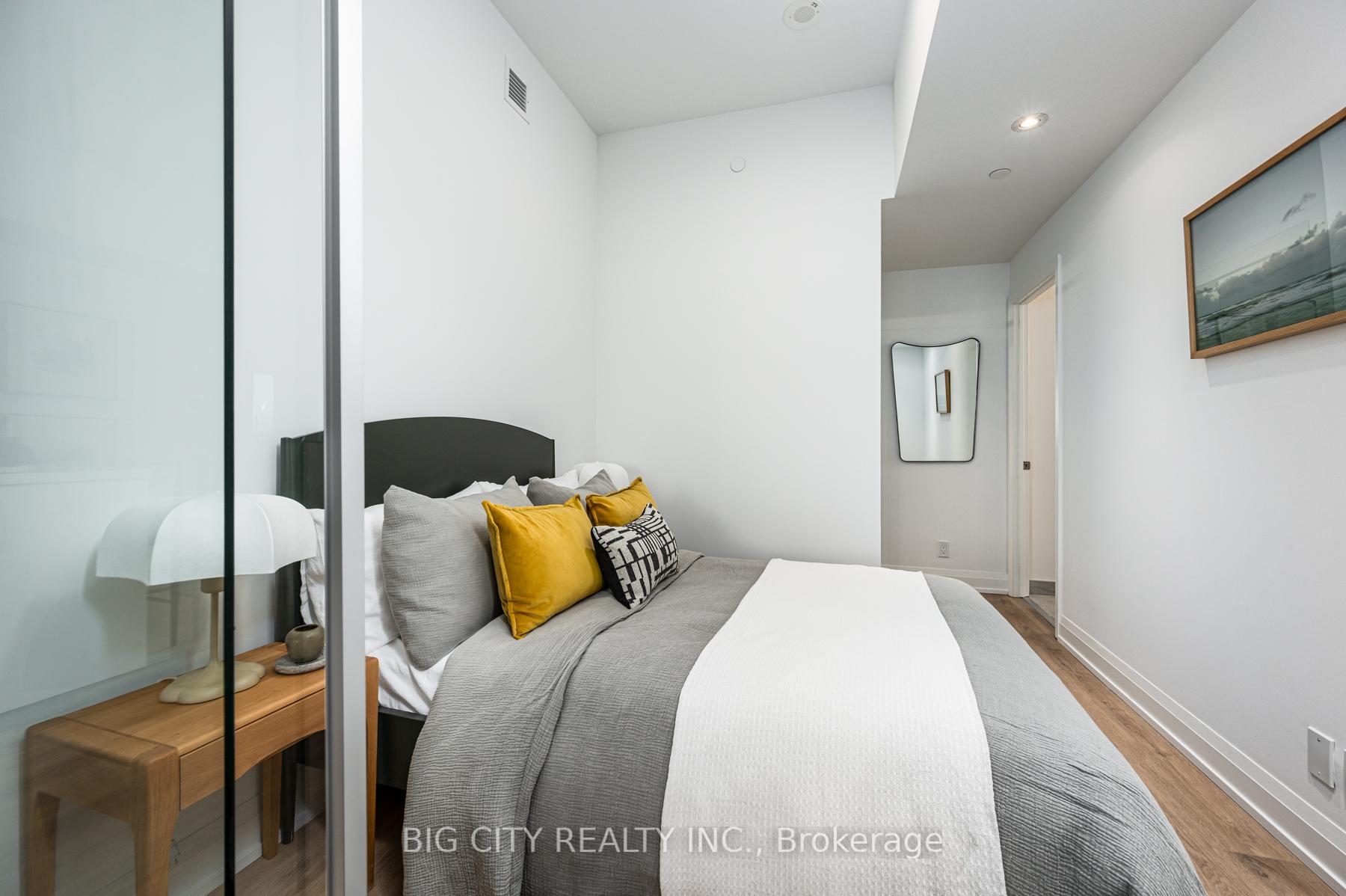 Photo 20 of 36 Brentcliffe Road, Unit 315