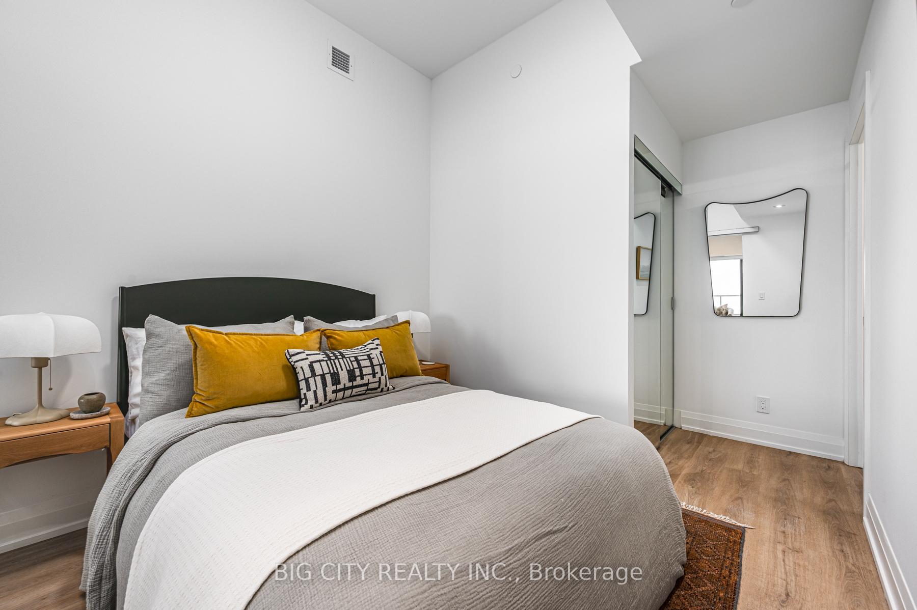 Photo 23 of 36 Brentcliffe Road, Unit 315