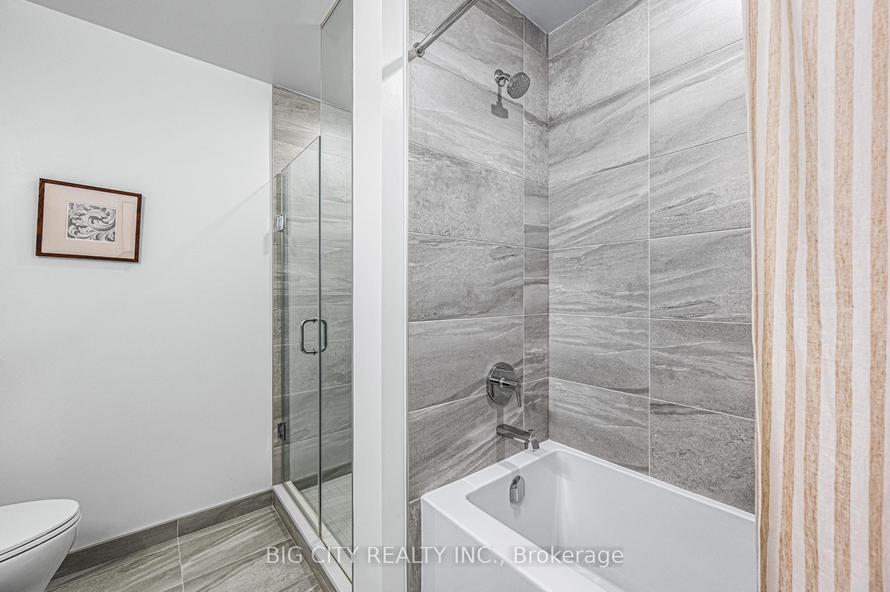 Photo 33 of 36 Brentcliffe Road, Unit 315