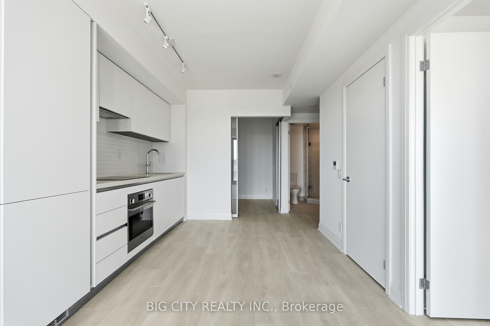 Photo 6 of 25 Frederick Todd Way, Unit 811