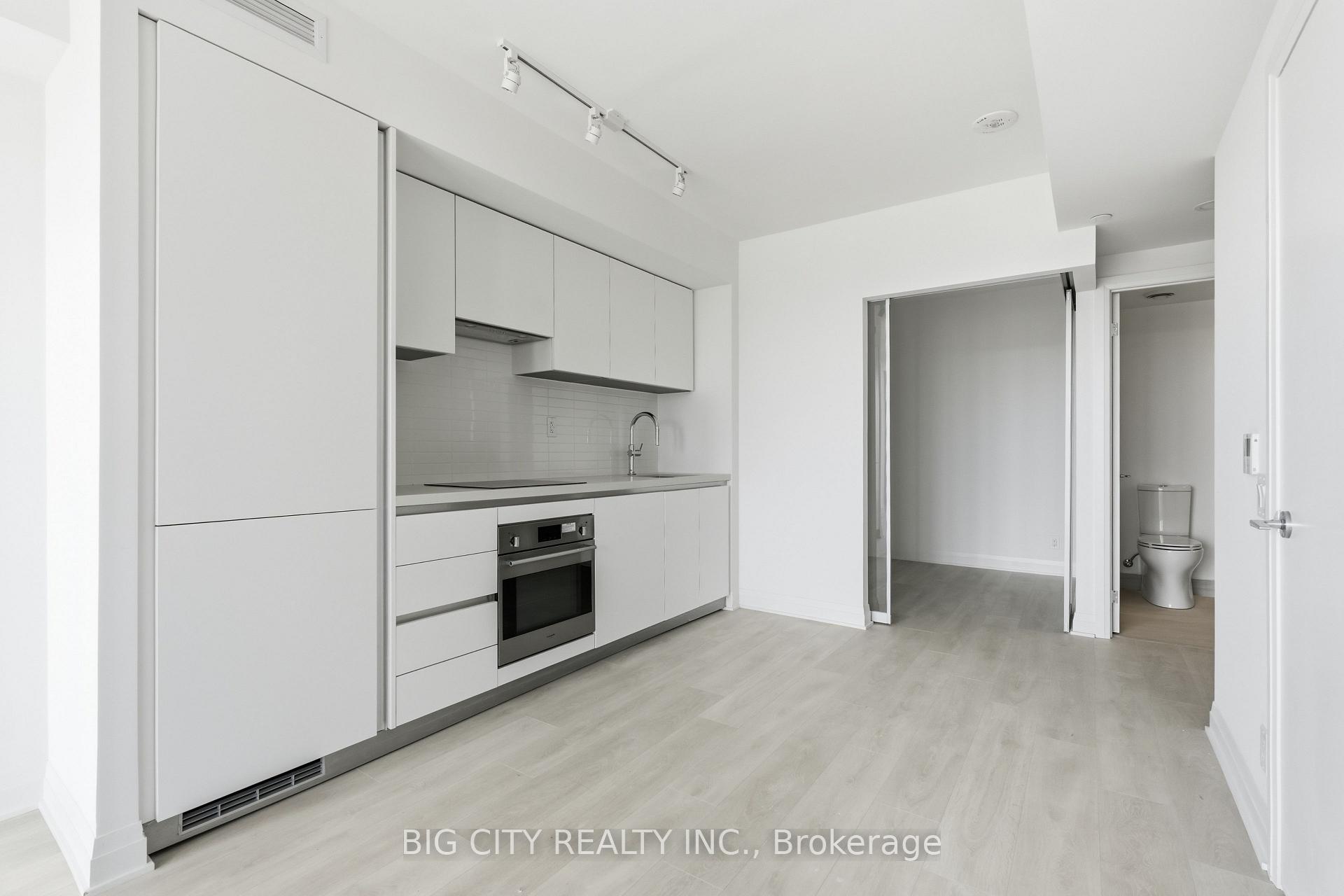 Photo 7 of 25 Frederick Todd Way, Unit 811