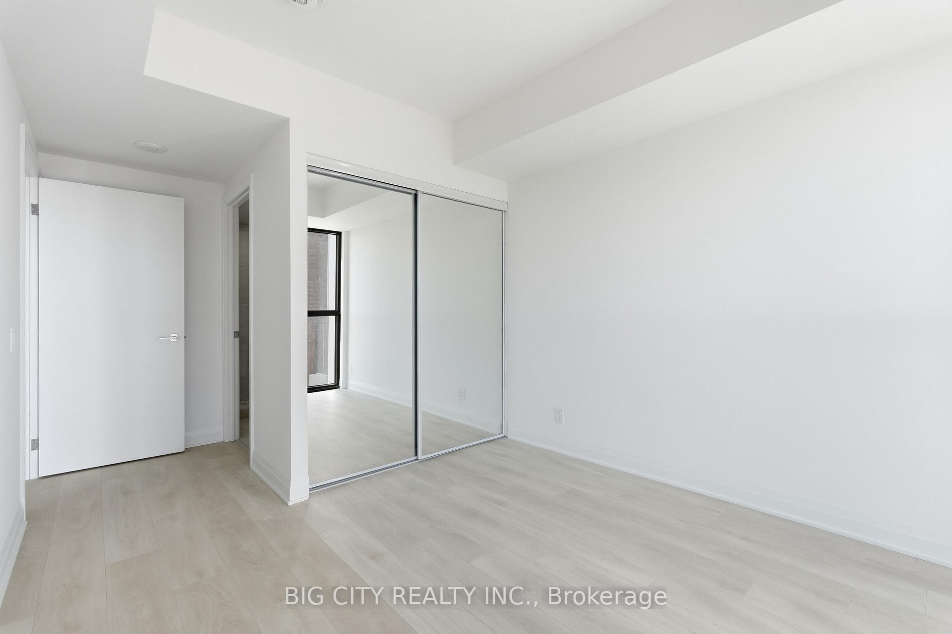 Photo 18 of 25 Frederick Todd Way, Unit 811