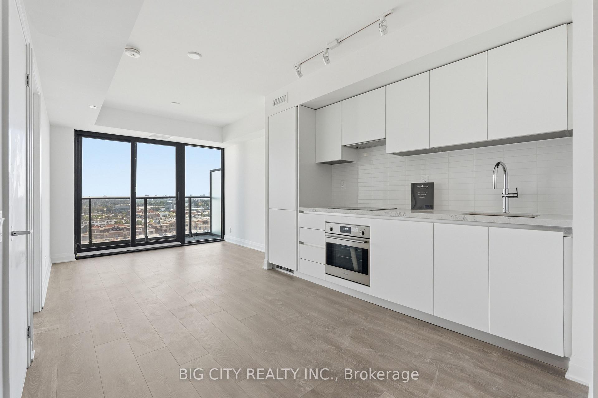Photo 3 of 25 Frederick Todd Way, Unit 1611