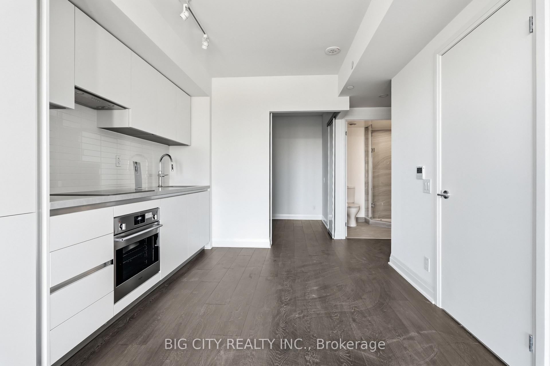 Photo 5 of 25 Frederick Todd Way, Unit 611
