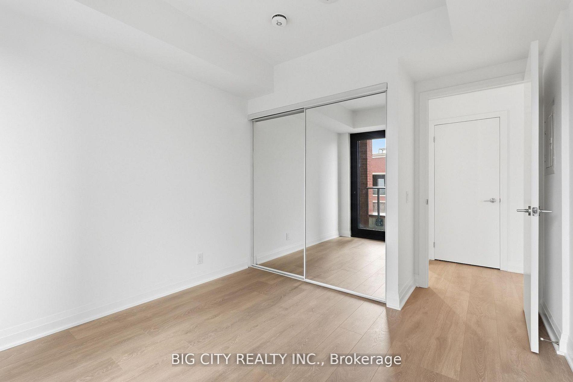 Photo 11 of 25 Frederick Todd Way, Unit 1006