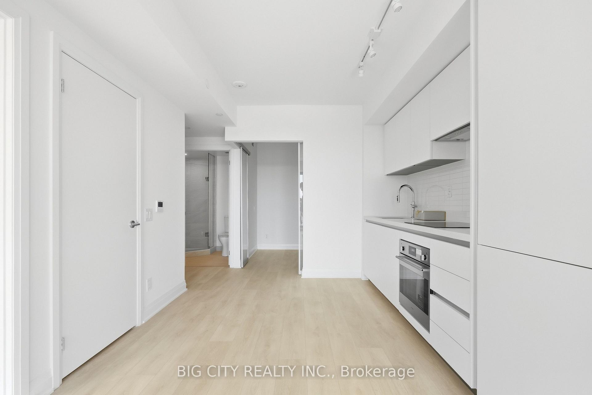 Photo 4 of 25 Frederick Todd Way, Unit 1801