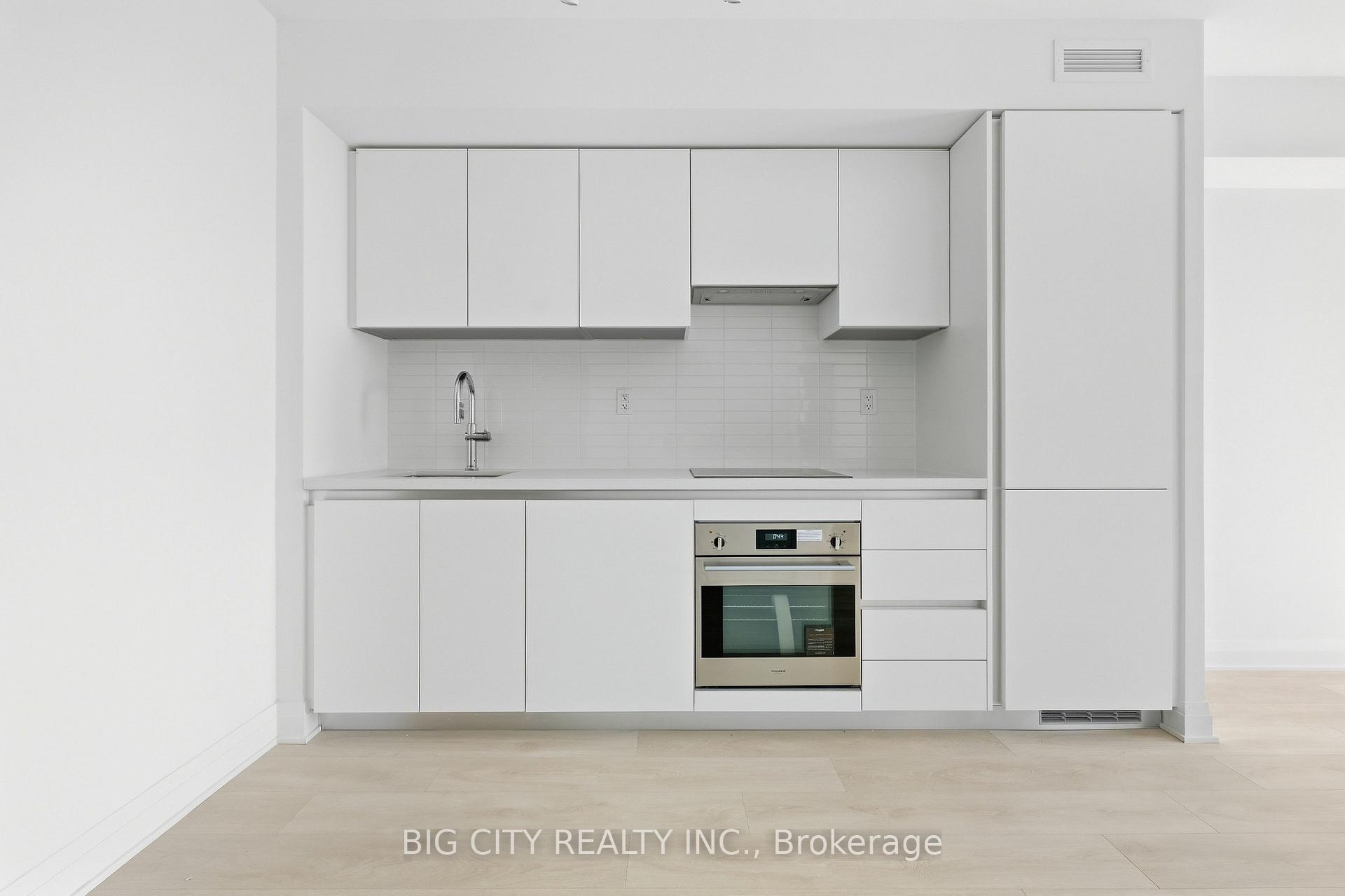 Photo 4 of 25 Frederick Todd Way, Unit 2201