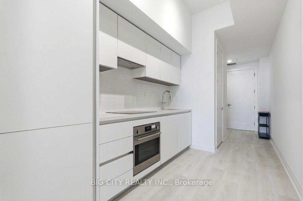 Photo 5 of 25 Frederick Todd Way, Unit 212