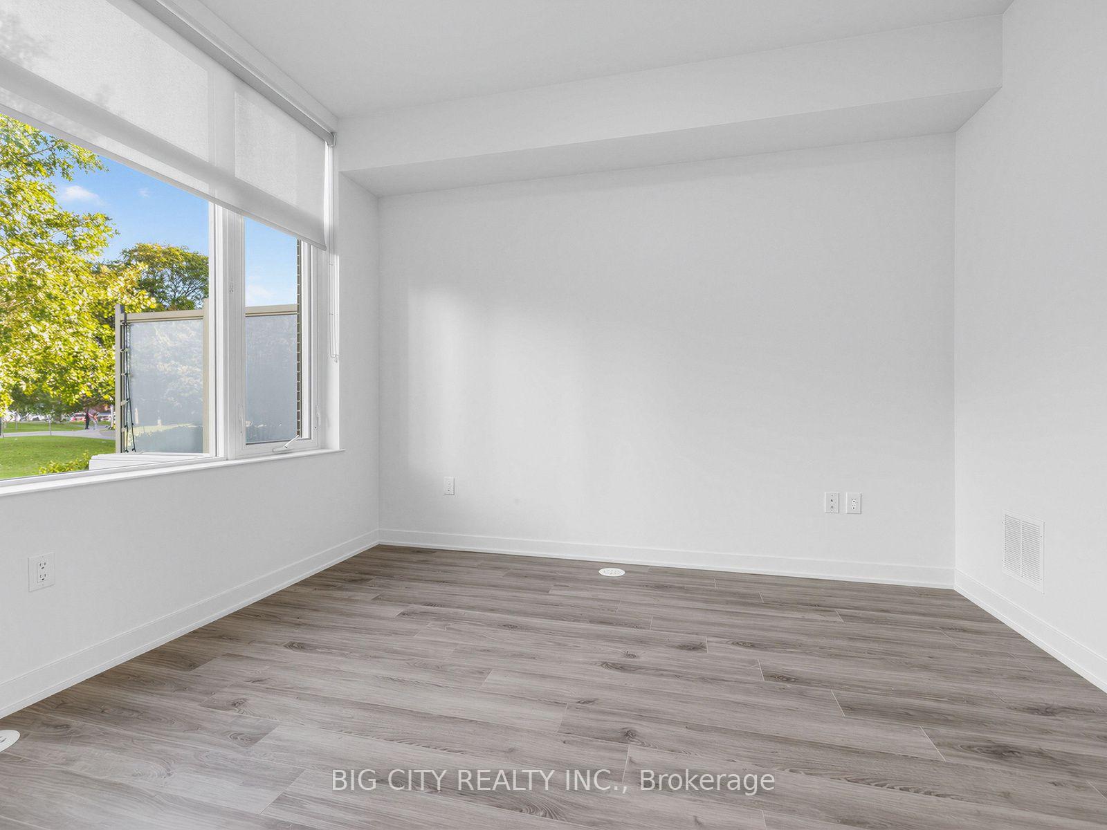 Photo 5 of 123 Parkway Forest Drive, Unit Th04