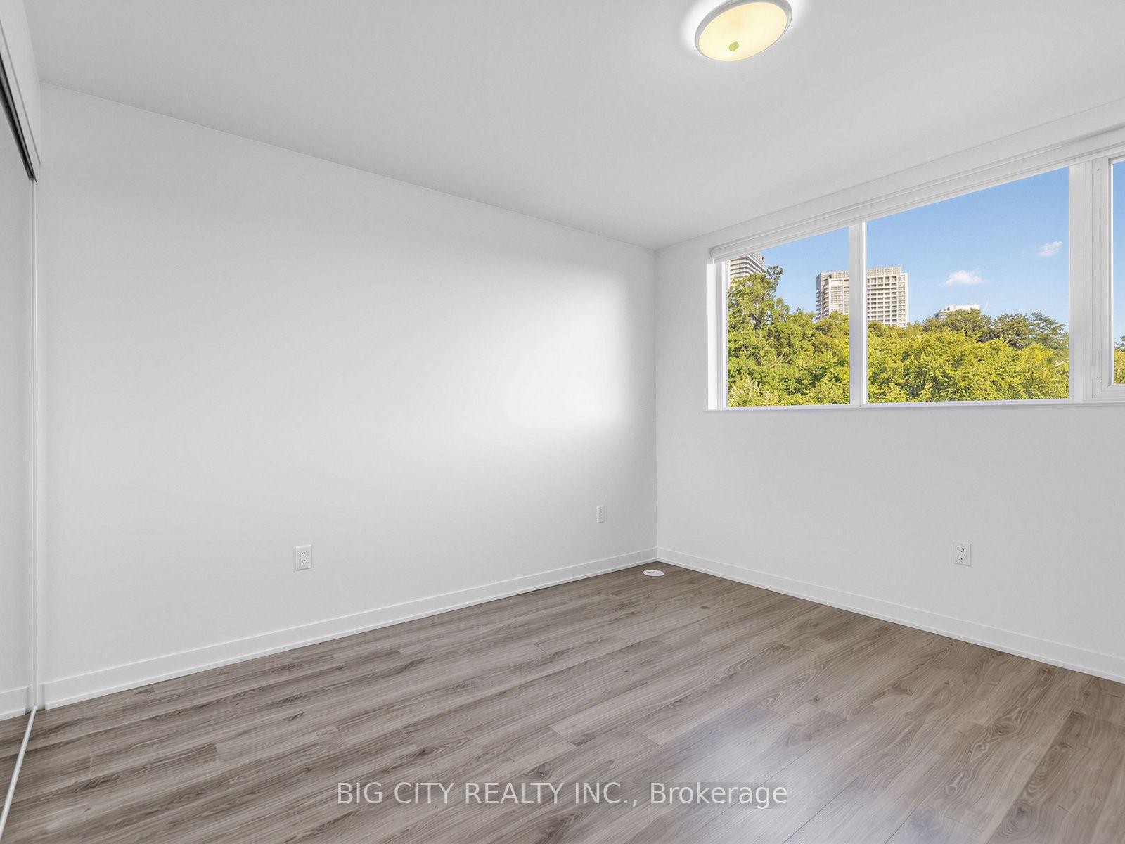 Photo 21 of 123 Parkway Forest Drive, Unit Th04
