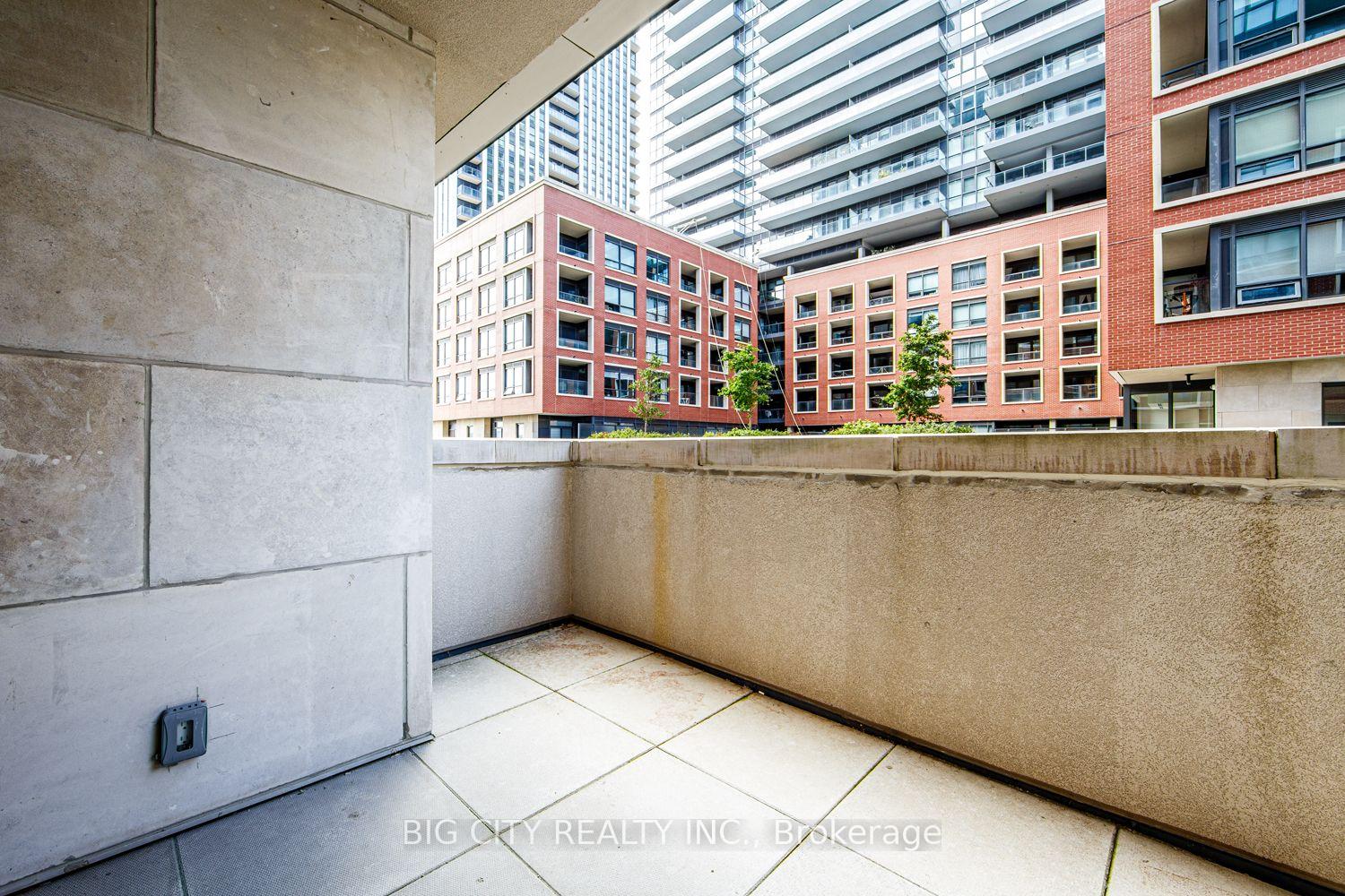 Photo 23 of 36 Brentcliffe Road, Unit 205