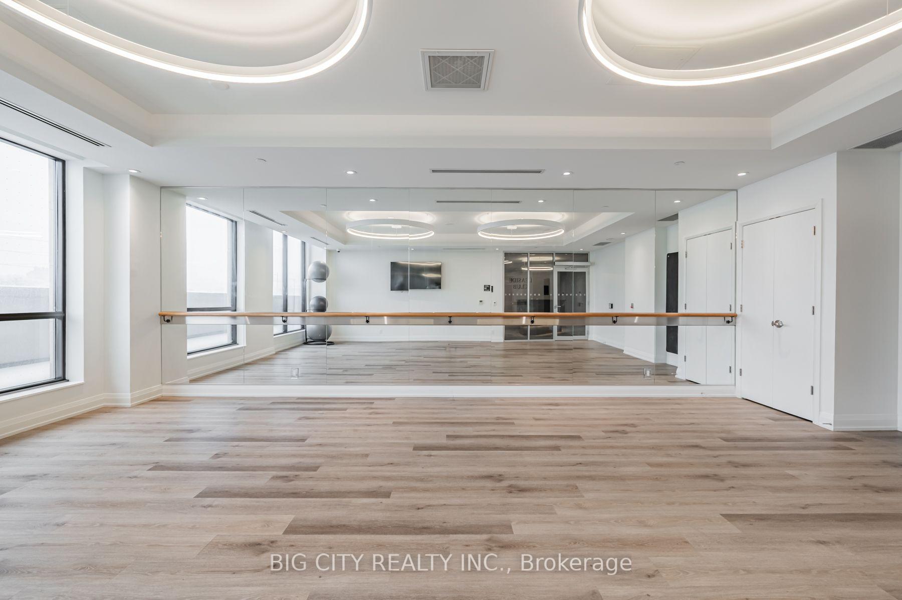 Photo 31 of 36 Brentcliffe Road, Unit 401