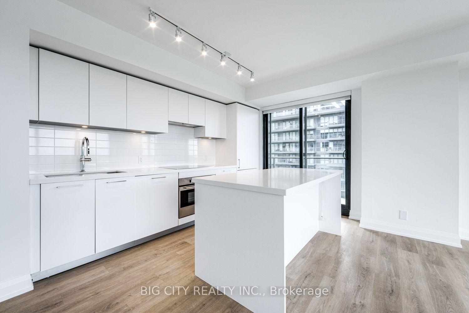 Photo 4 of 36 Brentcliffe Road, Unit 1305