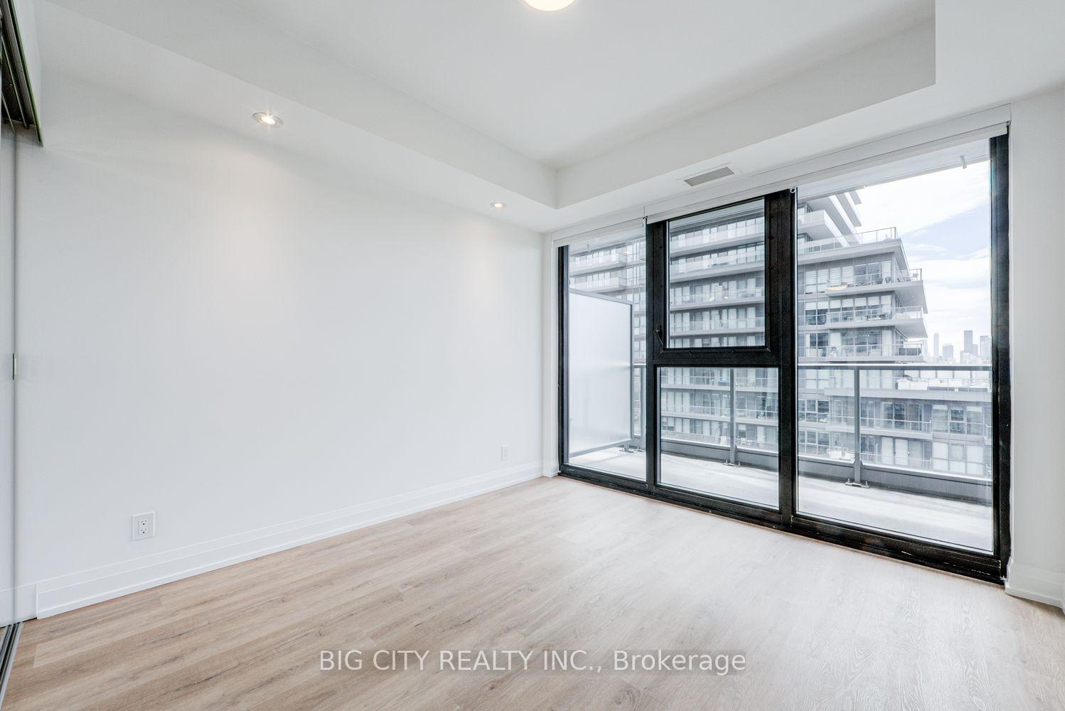 Photo 20 of 36 Brentcliffe Road, Unit 1305