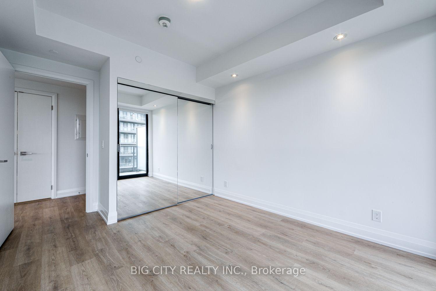 Photo 22 of 36 Brentcliffe Road, Unit 1305