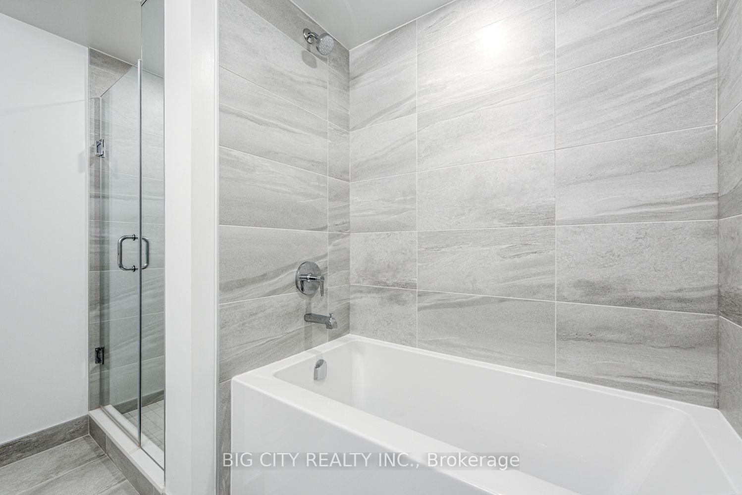 Photo 26 of 36 Brentcliffe Road, Unit 1404