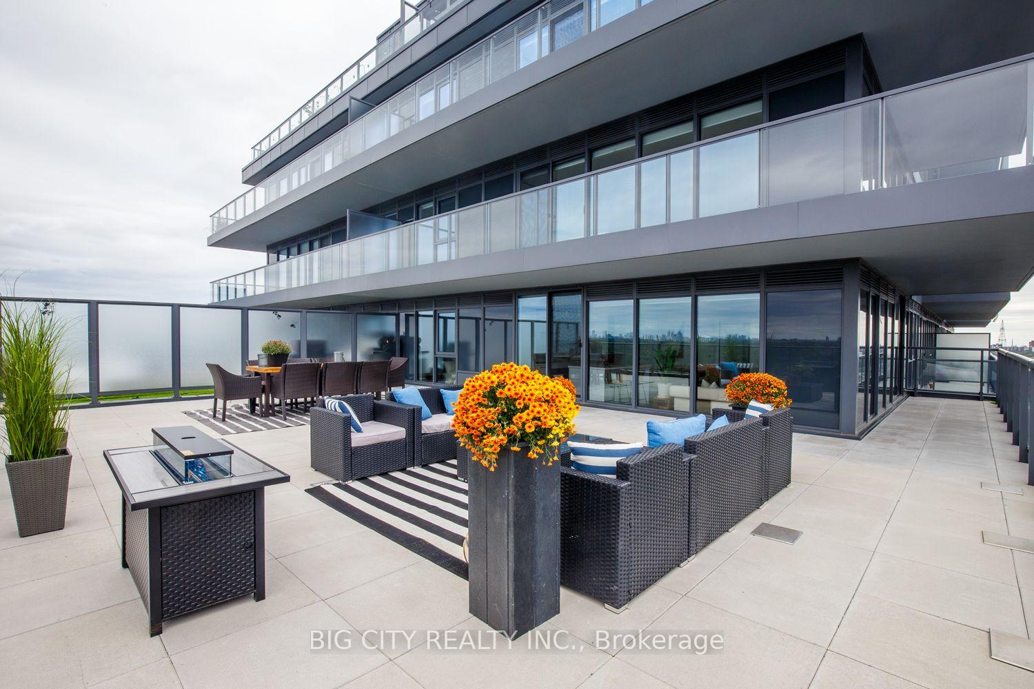 Photo 31 of 36 Brentcliffe Road, Unit 1404