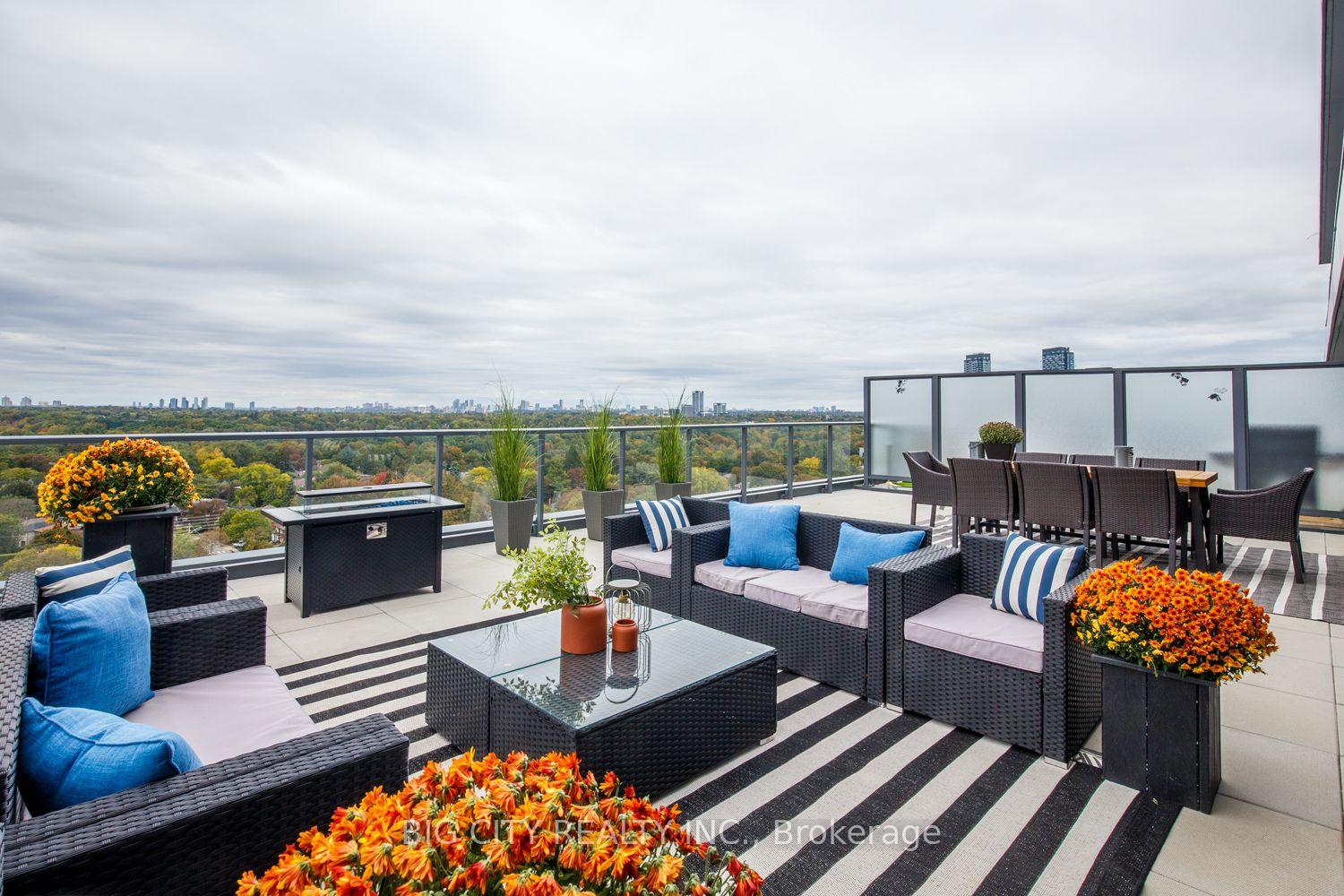 Photo 33 of 36 Brentcliffe Road, Unit 1404