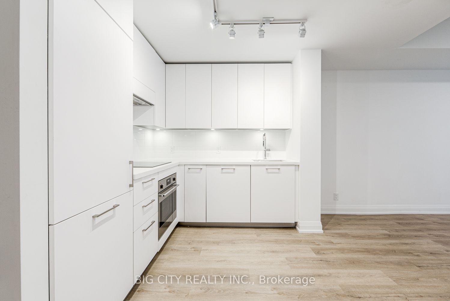 Photo 10 of 36 Brentcliffe Road, Unit M05