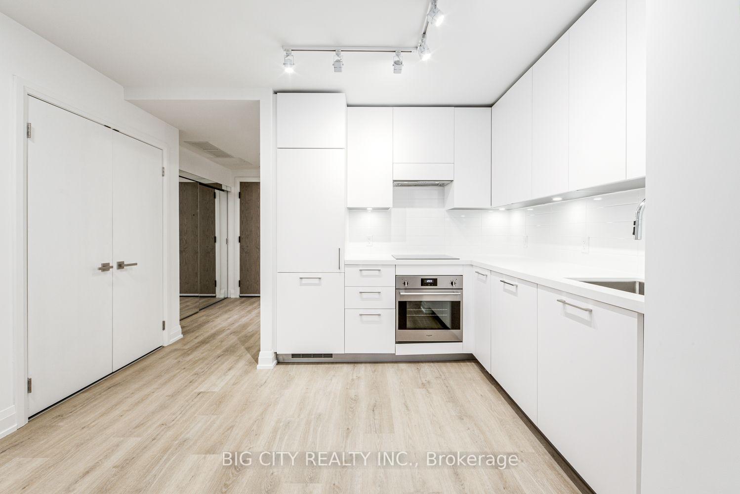 Photo 13 of 36 Brentcliffe Road, Unit M05