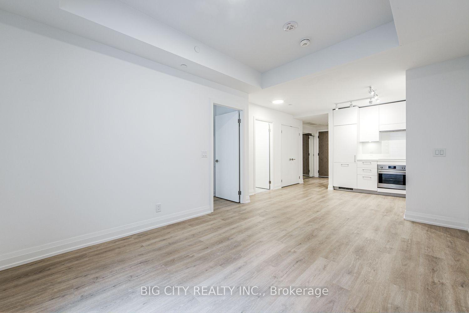 Photo 20 of 36 Brentcliffe Road, Unit M05