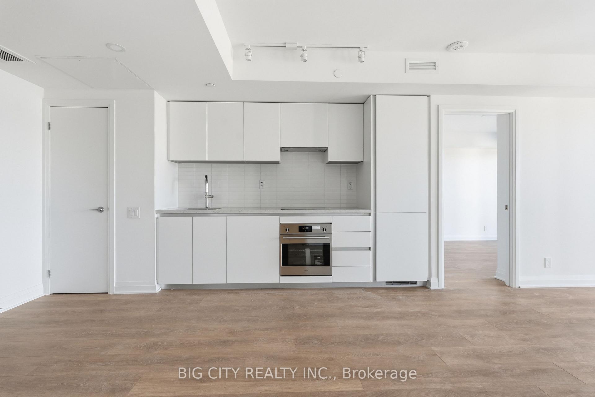 Photo 4 of 25 Frederick Todd Way, Unit 1303