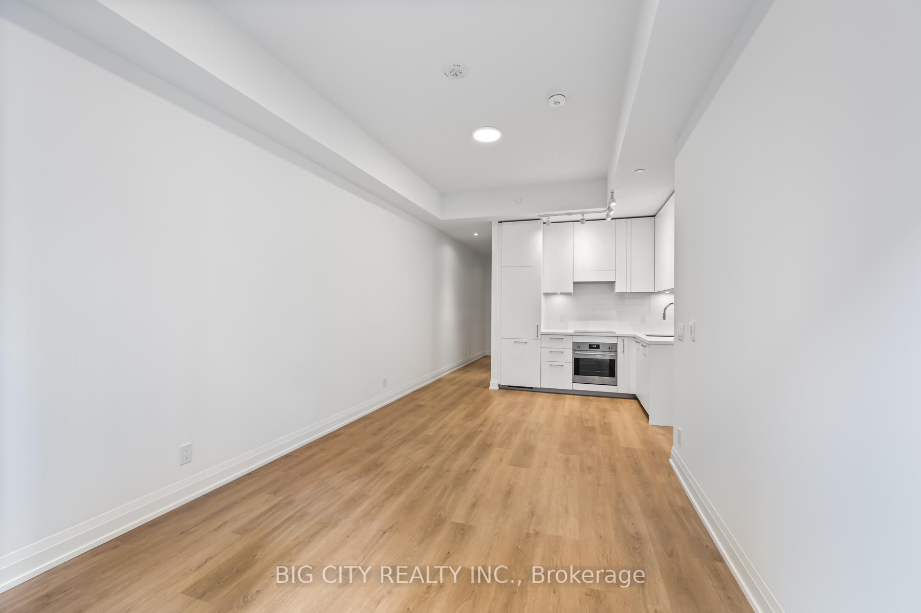 Photo 3 of 36 Brentcliffe Road, Unit 218