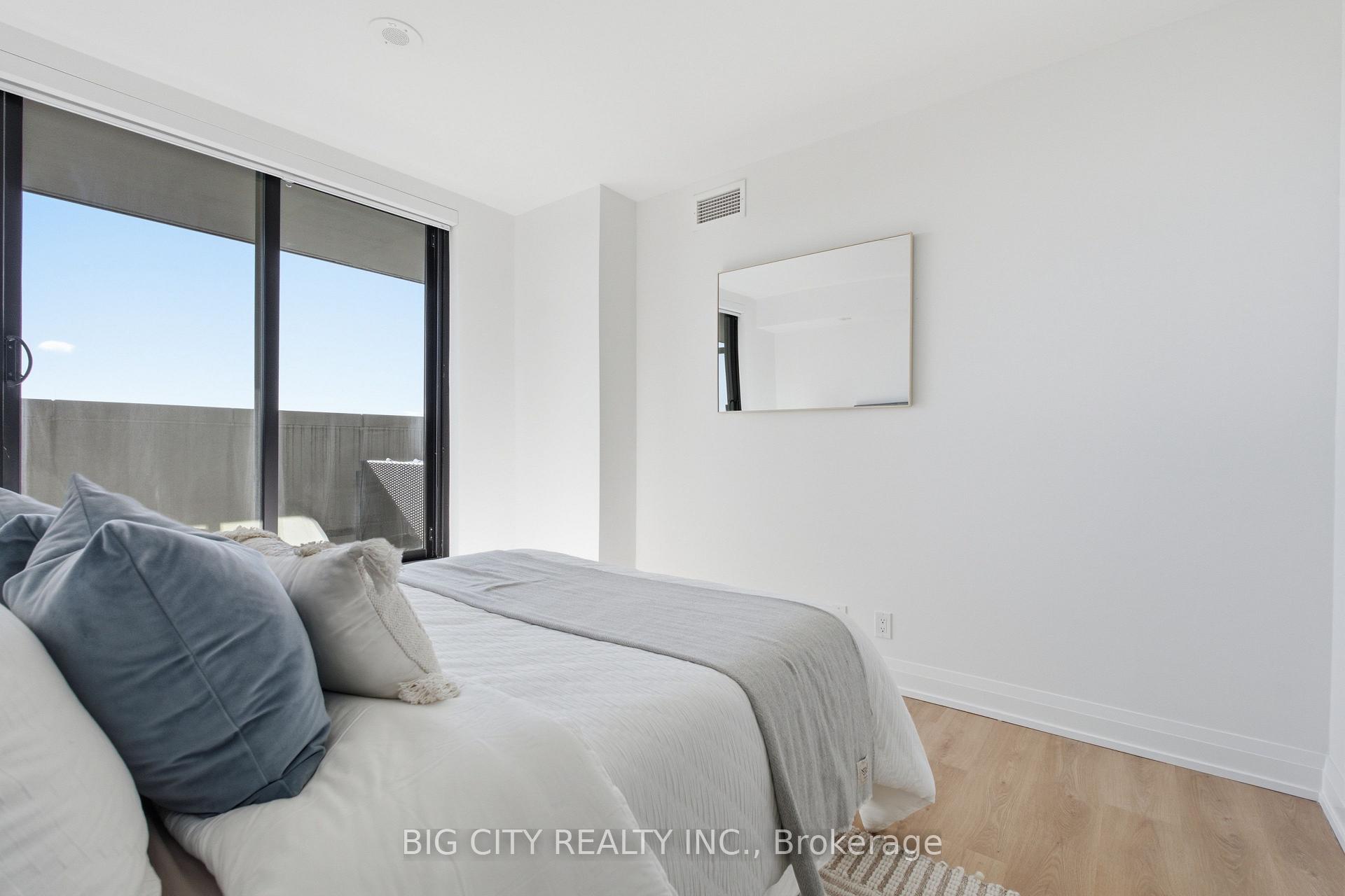 Photo 14 of 36 Brentcliffe Road, Unit 717
