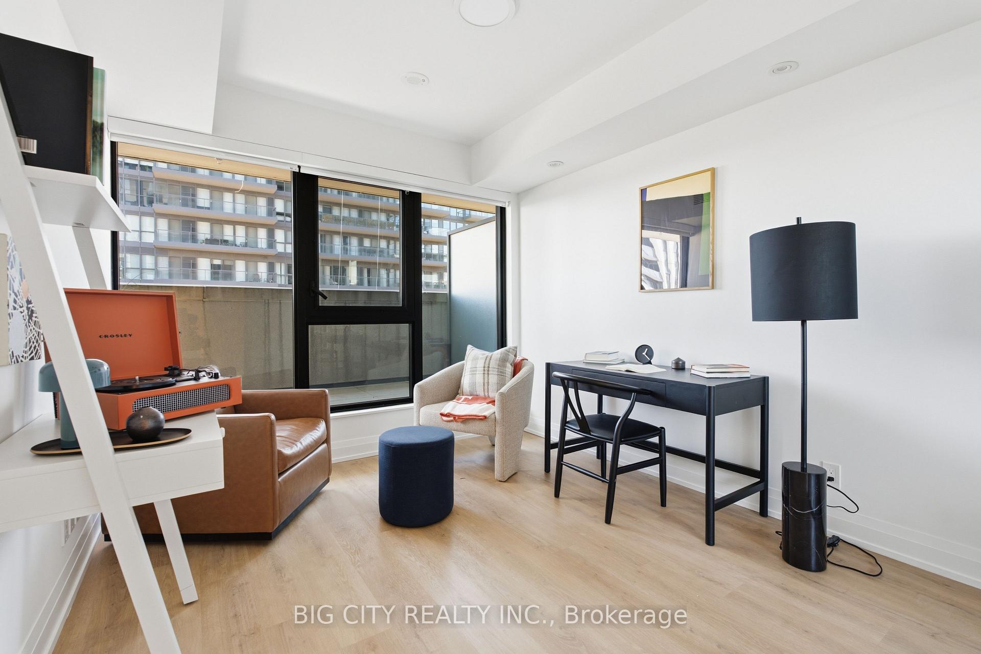Photo 18 of 36 Brentcliffe Road, Unit 717