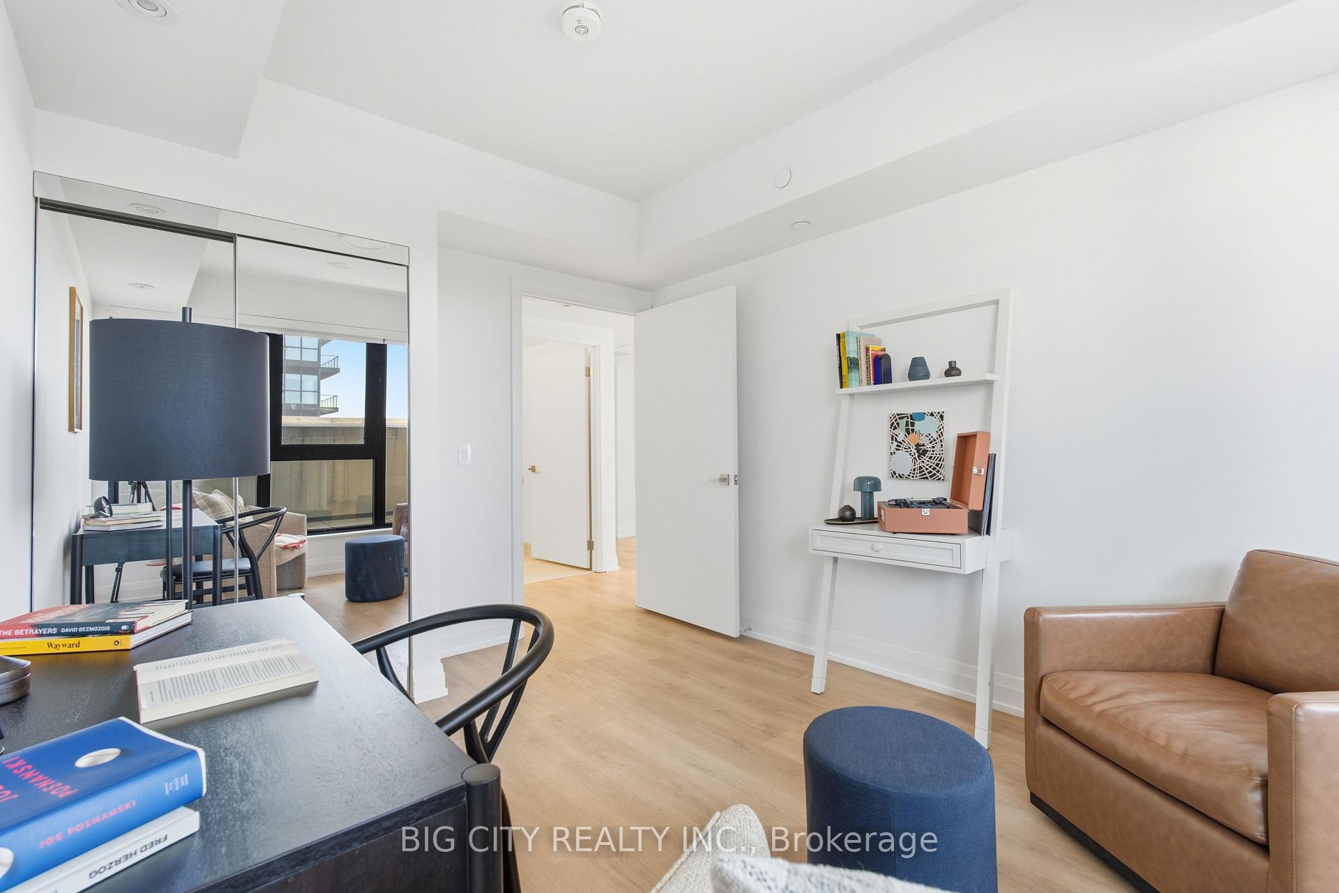 Photo 19 of 36 Brentcliffe Road, Unit 717