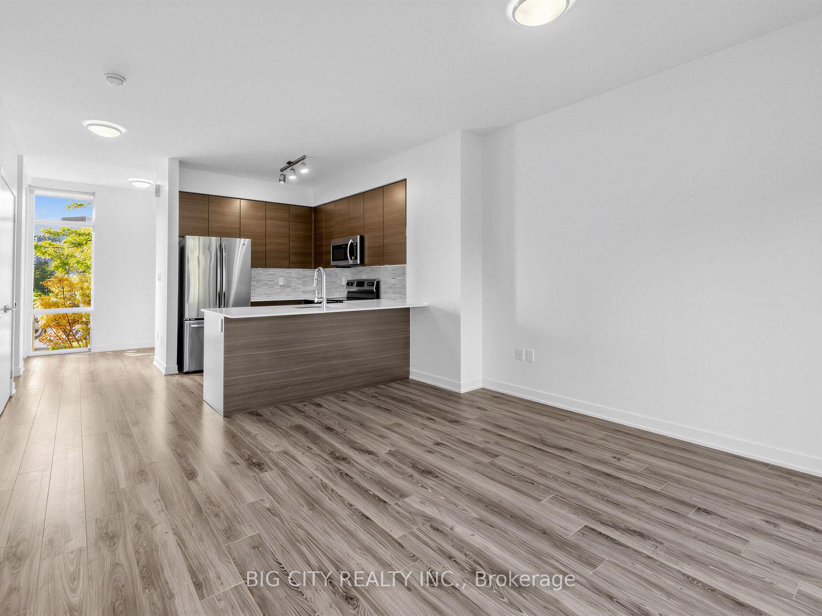Photo 7 of 123 Parkway Forest Drive, Unit Th05