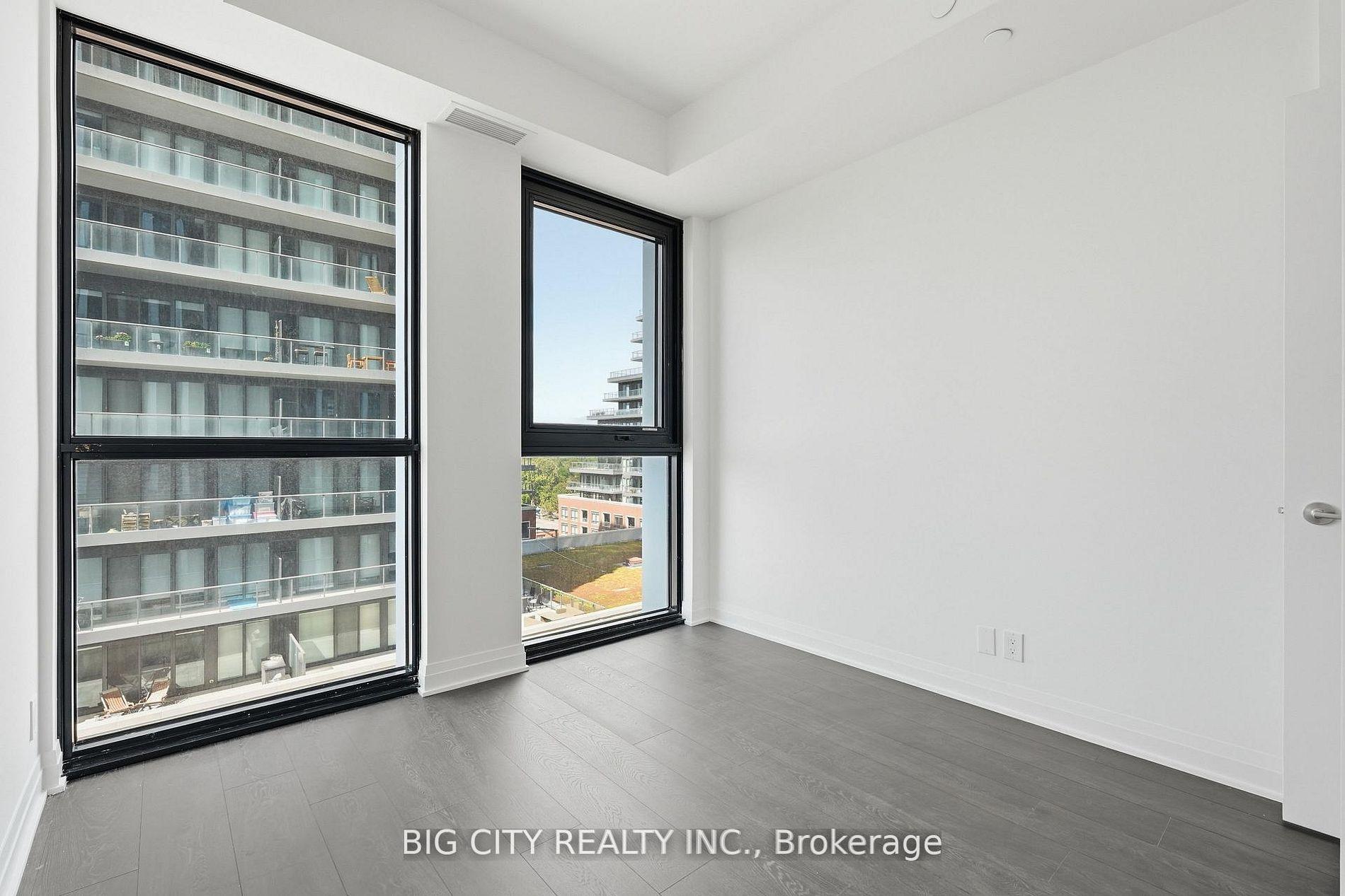 Photo 4 of 25 Frederick Todd Way, Unit 2305