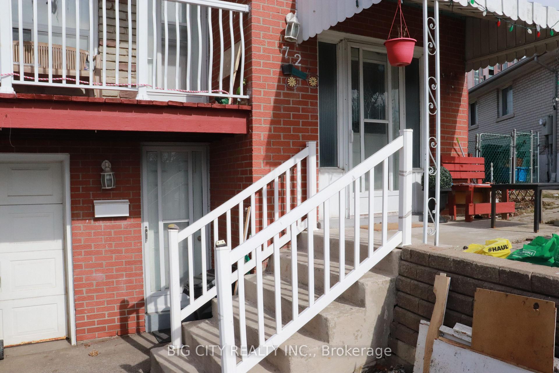 Photo 1 of 72 Hepscott Terrace, Unit Lower