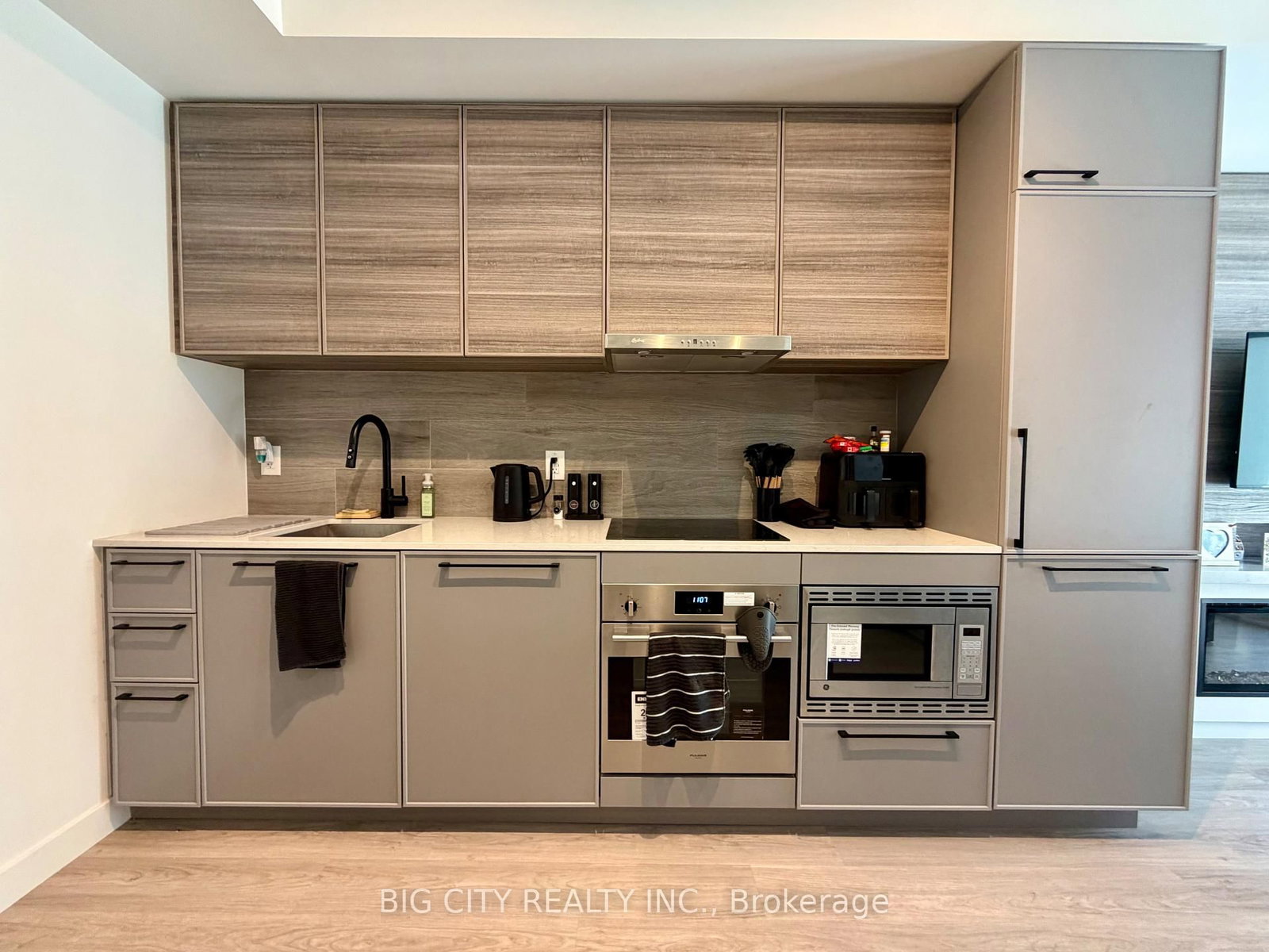 Photo 5 of 1050 Eastern Avenue, Unit 341
