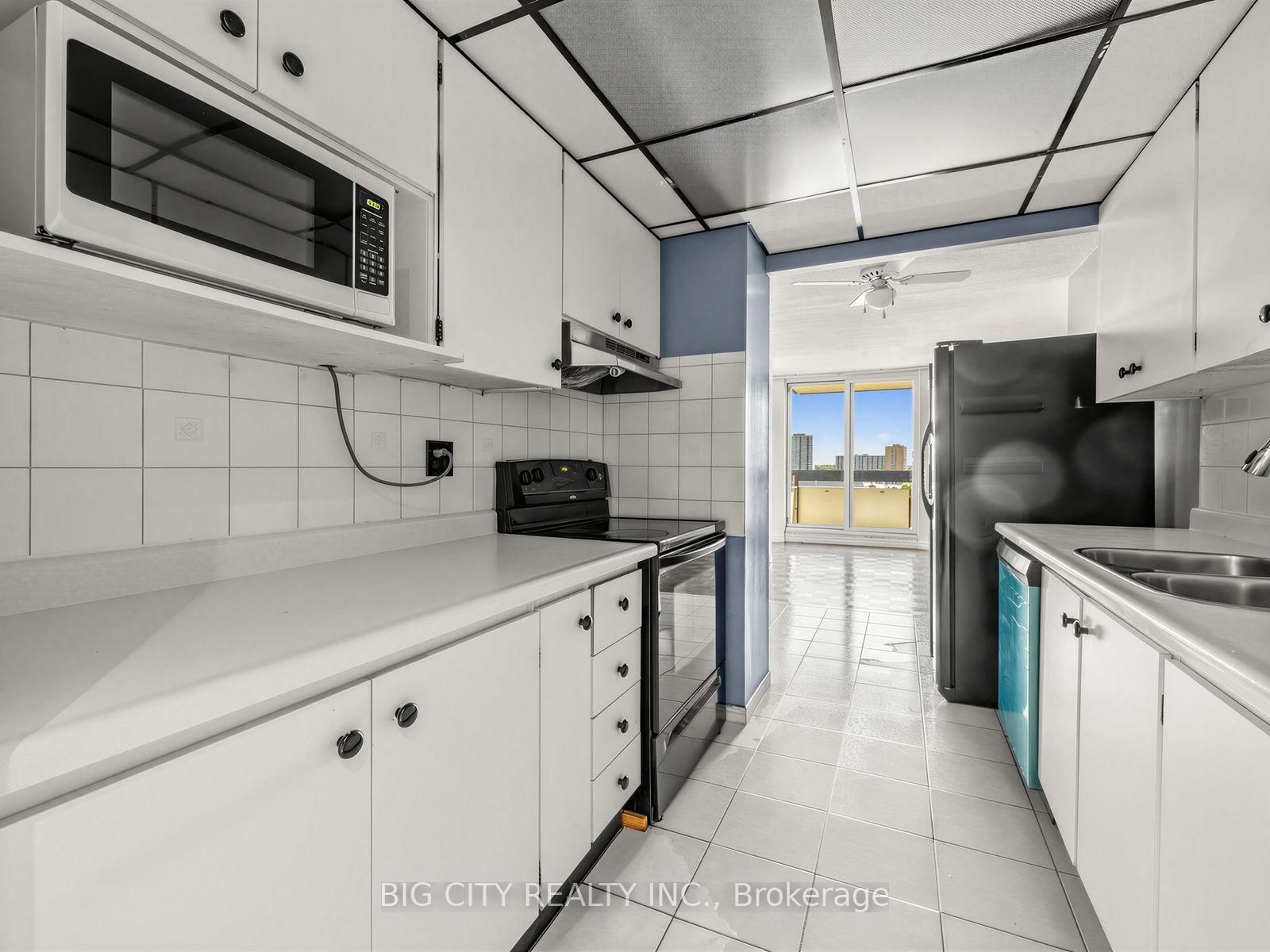 Photo 2 of 65 Huntingdale Boulevard, Unit 1006