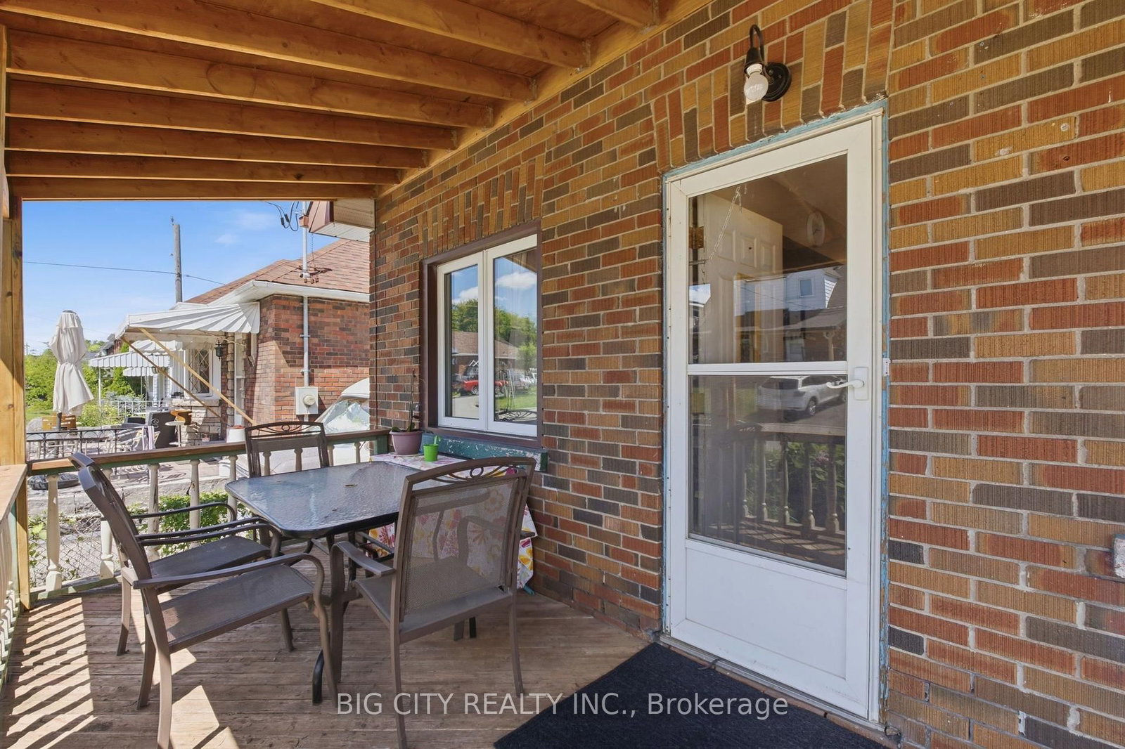 Photo 5 of 261 Clarke Street