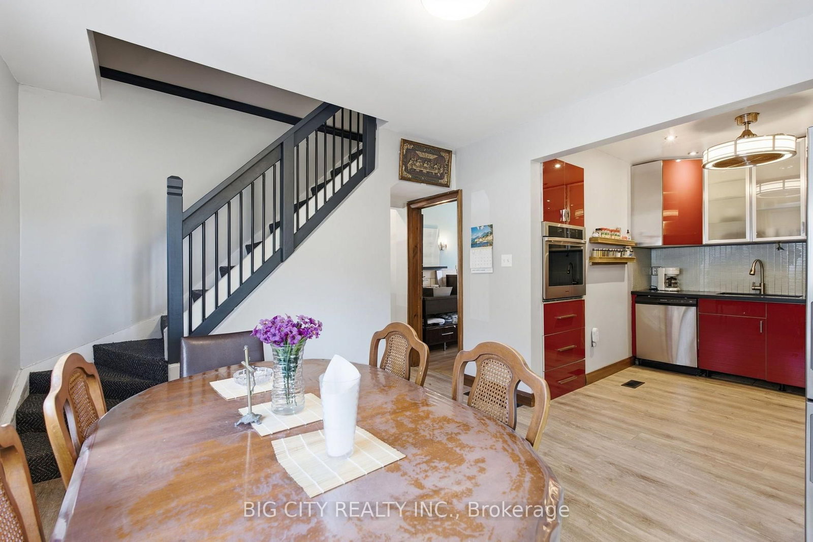 Photo 17 of 261 Clarke Street