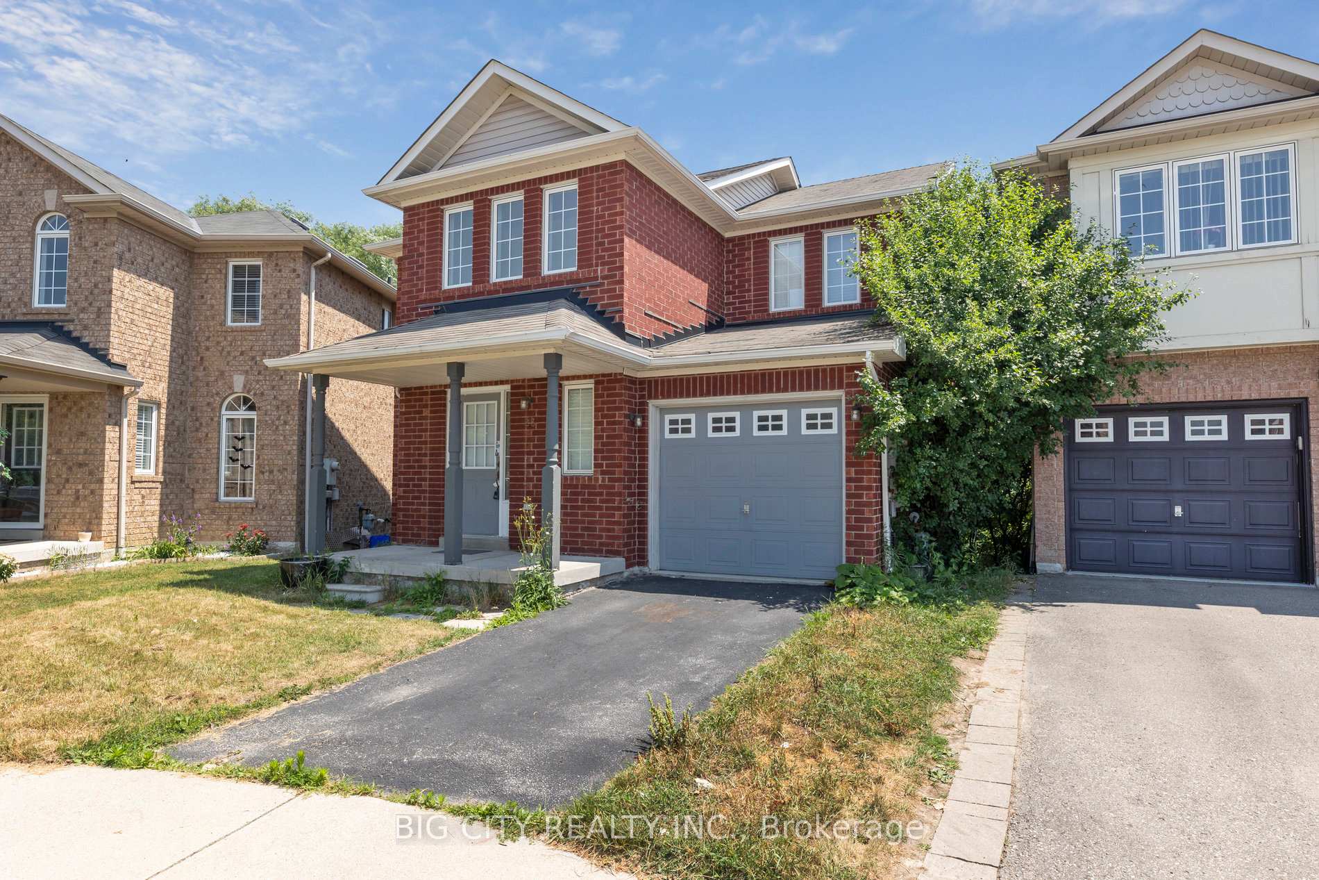 23 Angier Crescent, Unit Upper